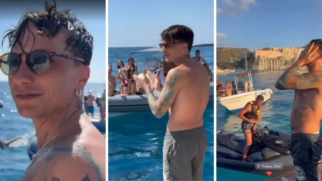 Ultimo nel Vibonese: i fan accerchiano la sua barca e cantano Altrove. Lui sui social: «Incredibile. È amore» - VIDEO