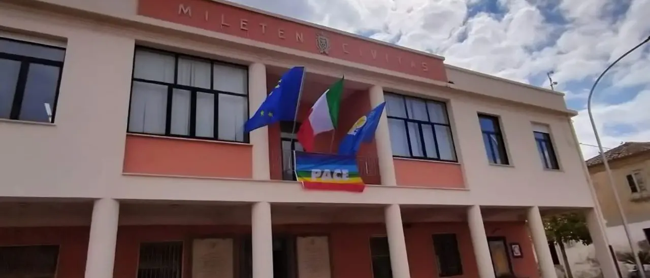 Mileto, blitz in Comune degli ispettori del lavoro: sigilli ad alcuni uffici per violazioni in materia di sicurezza