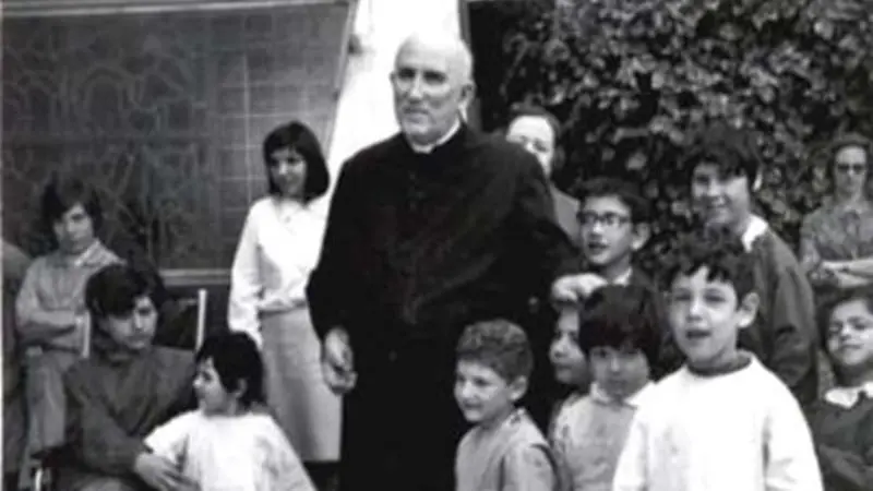 A Tropea l'opera letteraria di monsignor Renzo dedicata al beato don Mottola