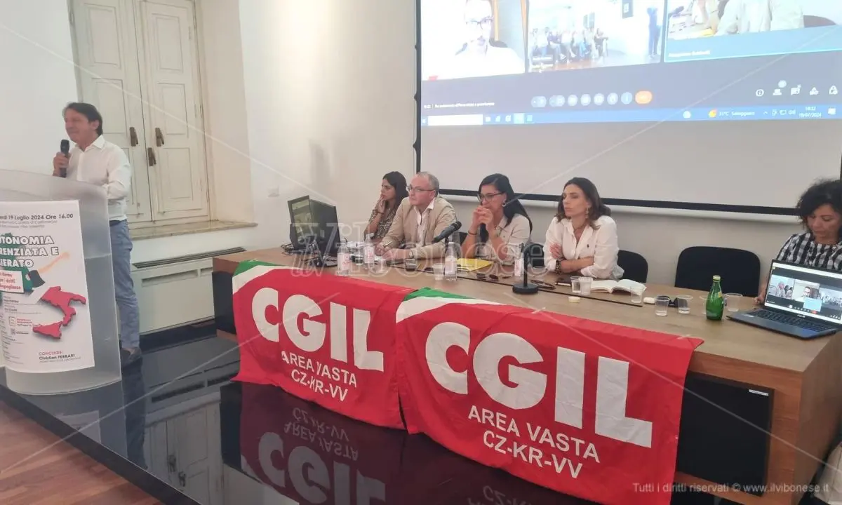 L’Autonomia differenziata può forgiare il fronte progressista: a Vibo prende forma la nuova sinistra - VIDEO