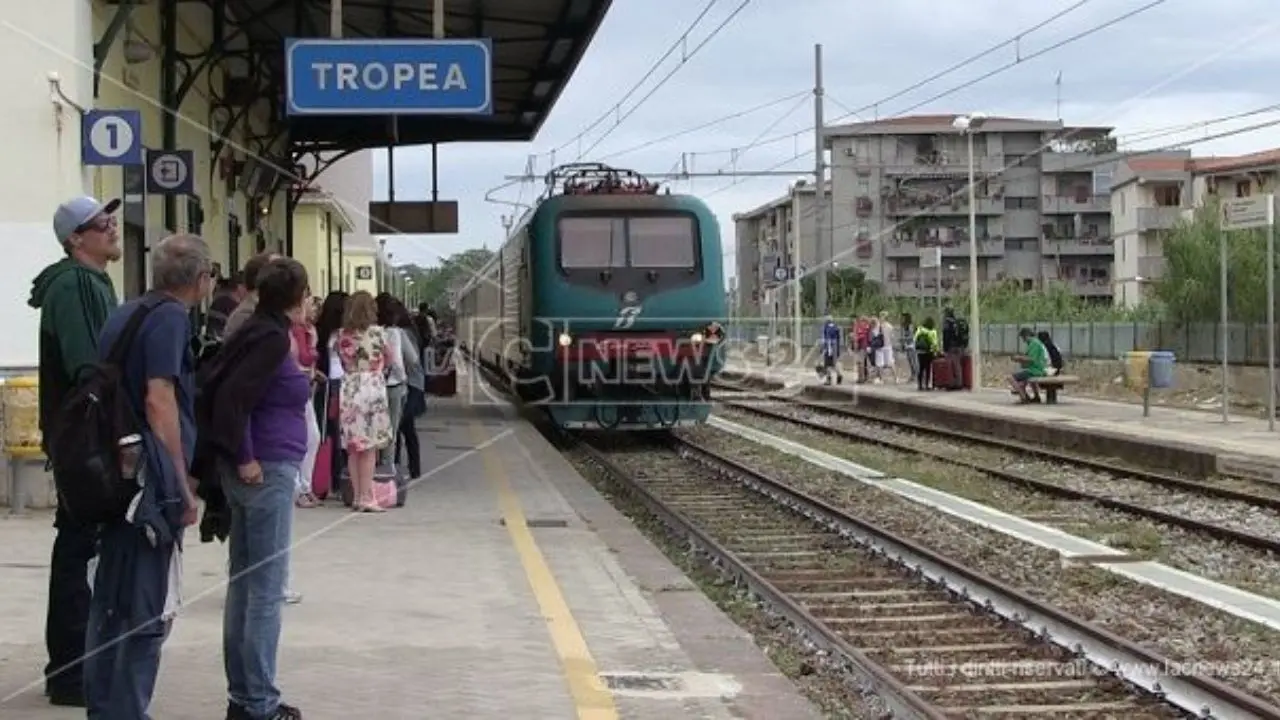 Stop ai treni domani sulla linea Reggio-Lamezia (via Tropea) per lavori di ammodernamento tra Eccellente e Rosarno