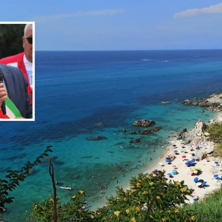 Parghelia, dalla maggioranza avviso di sfratto per il sindaco Landro: «Non siamo teste di legno e semplici procaccia voti»