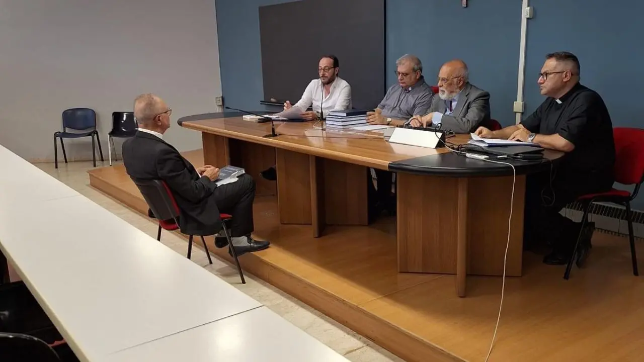 Parghelia, il dottorato di don Giuseppe Florio sul Beato Francesco Mottola riceve il plauso del gruppo consiliare \"Guardare al futuro\"