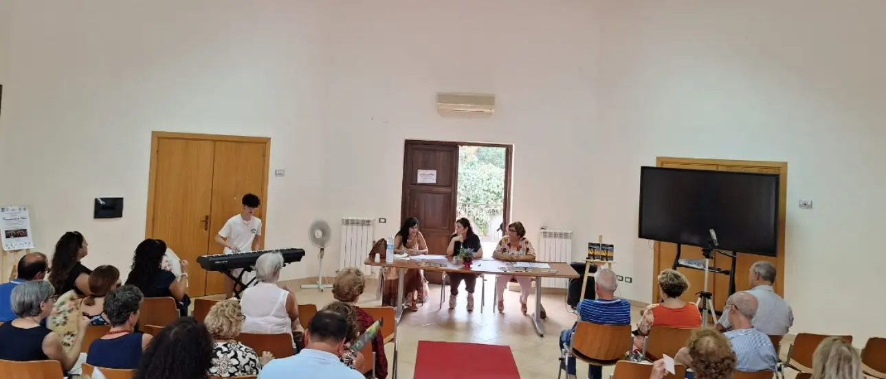 Un viaggio nelle tradizioni e nella pietà popolare: a Briatico la presentazione del libro di Giuseppina Prostamo