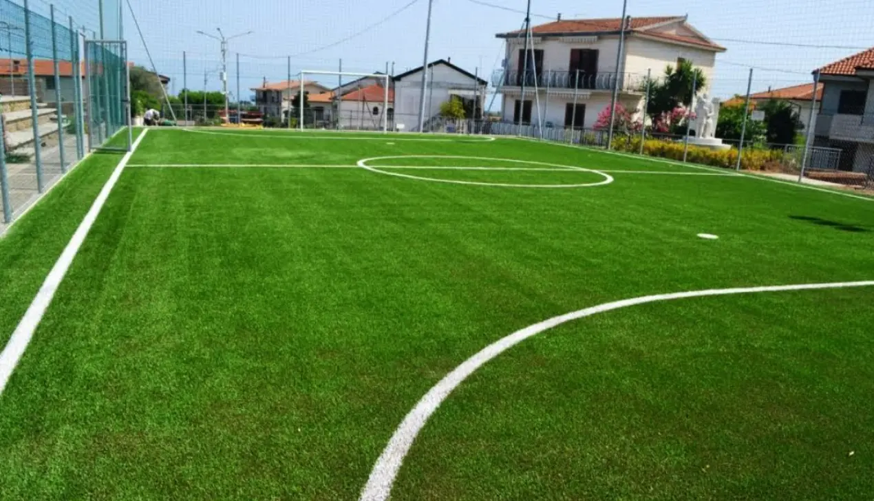 Zambrone, Identità e futuro replica alla minoranza: «Le strutture sportive? Una crescita continua»