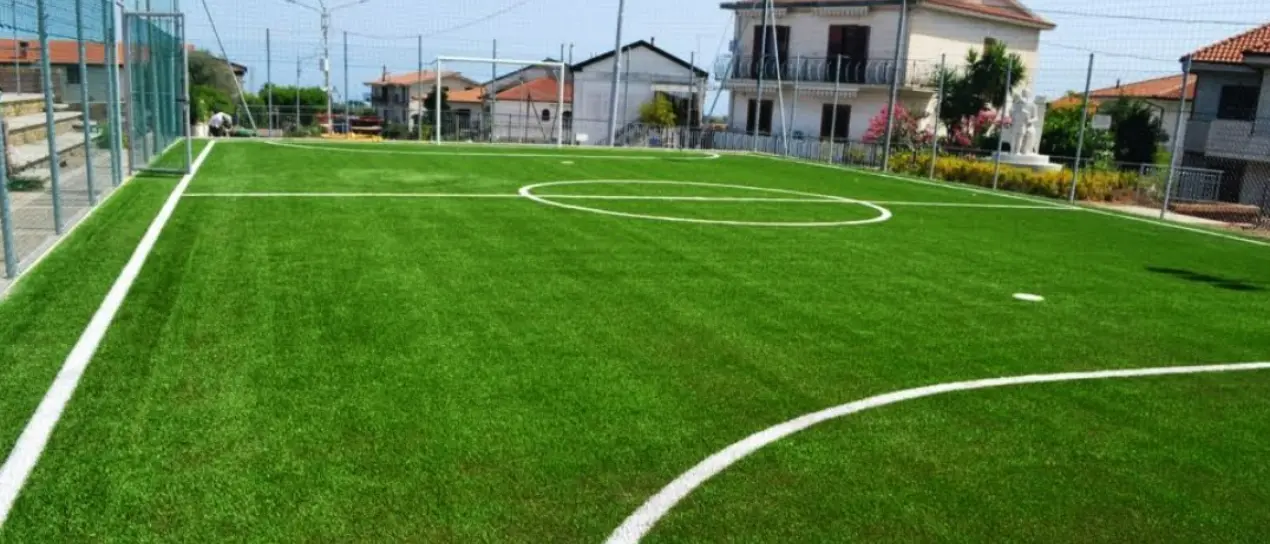 Zambrone, Identità e futuro replica alla minoranza: «Le strutture sportive? Una crescita continua»