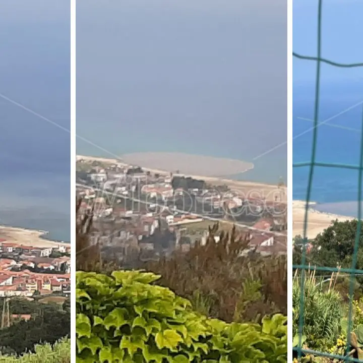 Il mare di Bivona subisce l’ennesimo stupro: un’enorme chiazza marrone alla foce del Sant'Anna