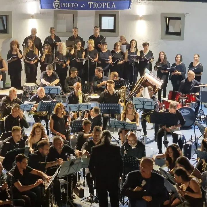 Tropea, terzo appuntamento estivo per l'Orchestra di fiati della città e il coro \"Don Giosuè Macrì\"