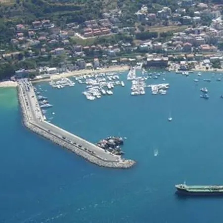 Vibo Marina, dal porto 240 milioni di accise: ma al Comune non resta niente