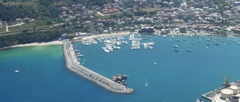 Le tre piaghe di Vibo Marina: Porto, Italcementi e siti industriali dismessi