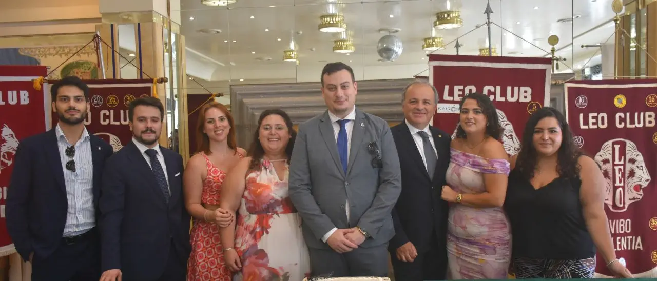 Vibo Valentia, passaggio di consegne al Leo Club: Giulia Mio lascia il timone a Domenico Deodato