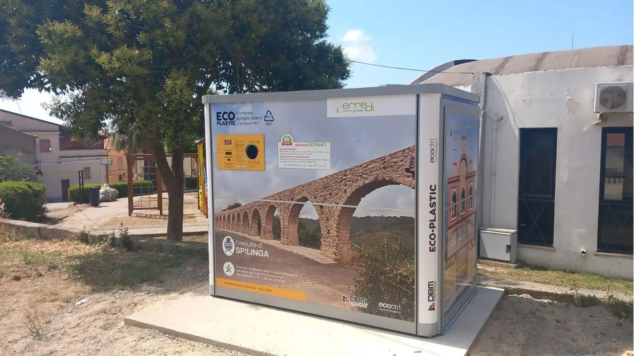 Spilinga si colora di verde: arriva l'eco-compattatore per abbattere la Tari