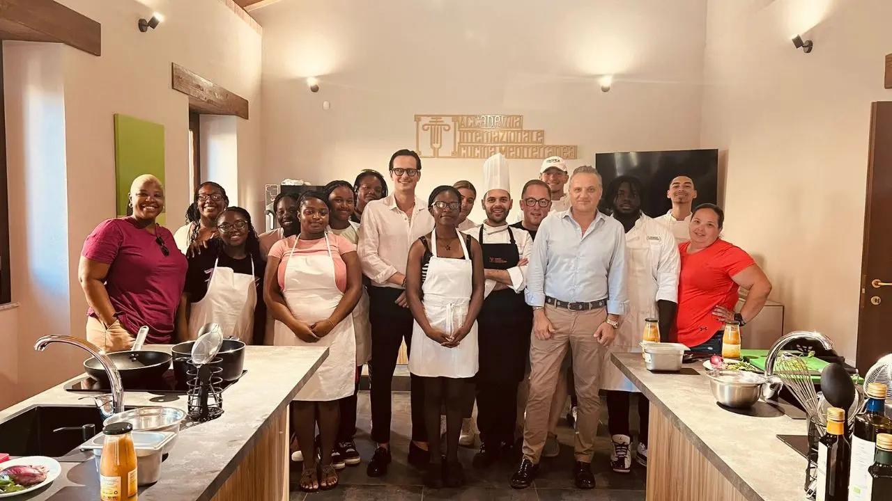 Spilinga: i fornelli dell'Accademia internazionale di cucina non vanno in vacanza e “impazza” la cooking class