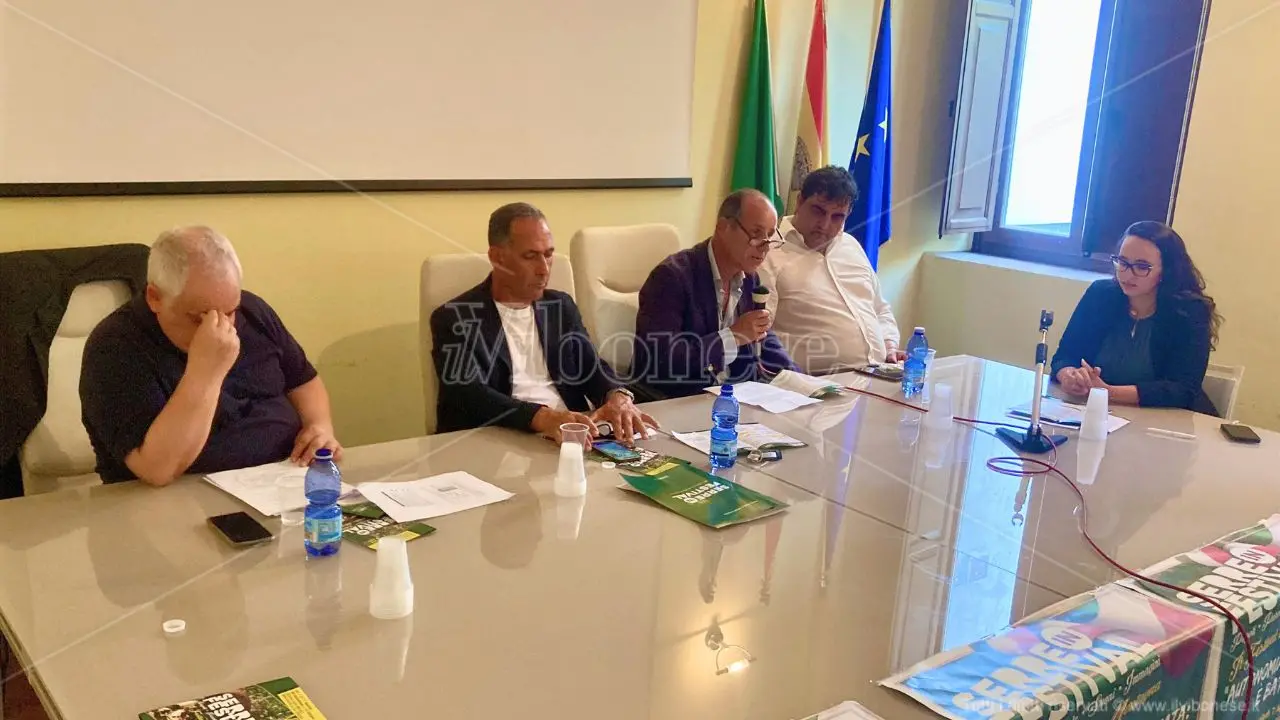 Serreinfestival, a San Nicola Da Crissa il dibattito sull’autonomia differenziata: «Una tragedia per la Calabria» - Video