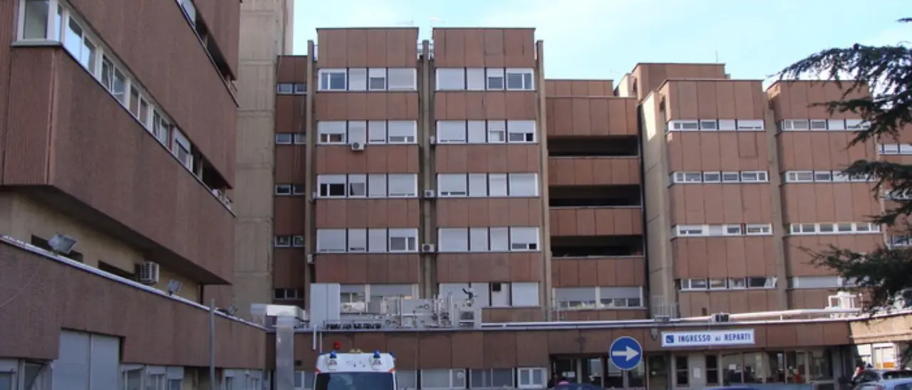 Ricucita la lingua al 35enne vittima del brutale pestaggio nella Locride dove era stato aggredito da due uomini incappucciati