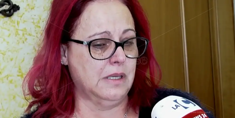 Il dolore di mamma Elsa: «Fatemi sapere dove avete gettato il corpo di mio figlio» - Video