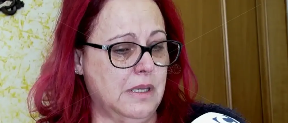 Il dolore di mamma Elsa: «Fatemi sapere dove avete gettato il corpo di mio figlio» - Video