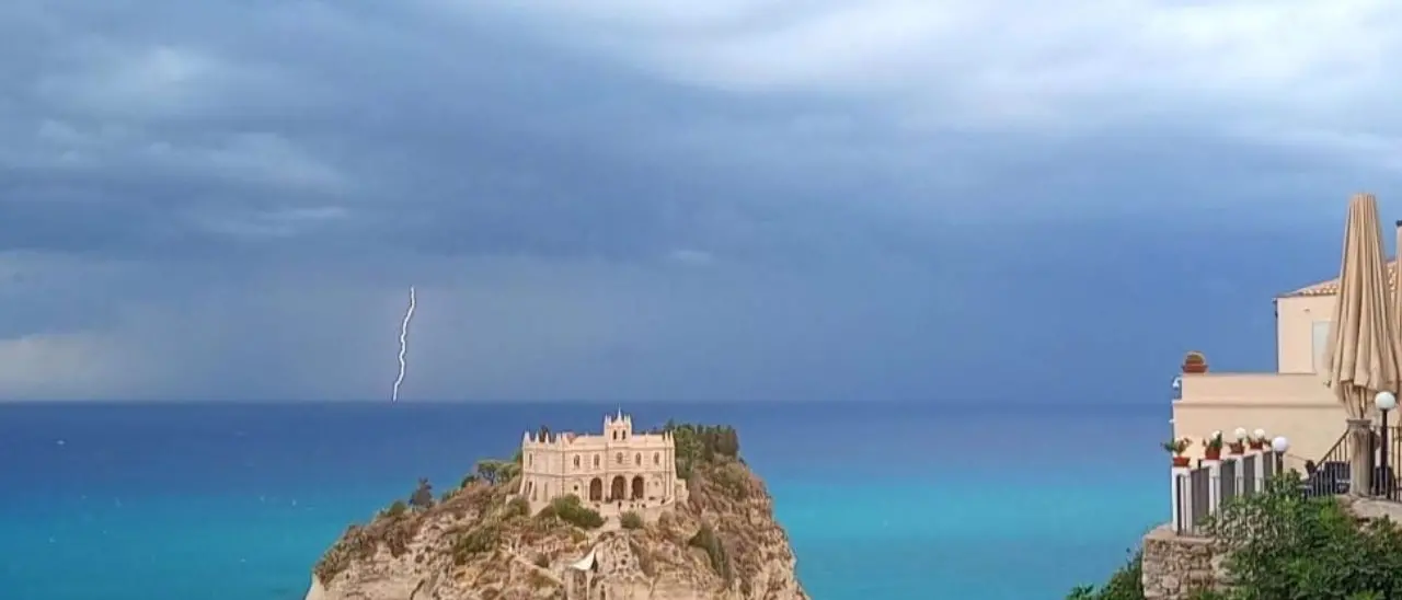 Bentornata pioggia, bye bye caldo: ma ora il problema sono i temporali di forte intensità