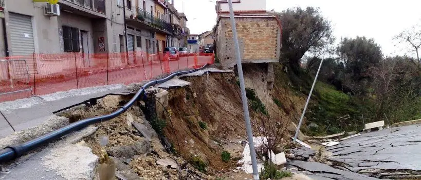 Frane a Triparni, il consigliere Miceli: «Messa in sicurezza? Ancora niente lavori»