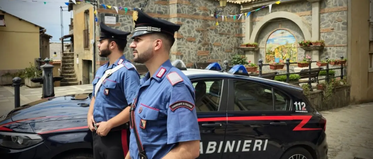 Arena, non paga la parcella all'avvocato e reagisce con le minacce al decreto ingiuntivo: divieto di avvicinamento