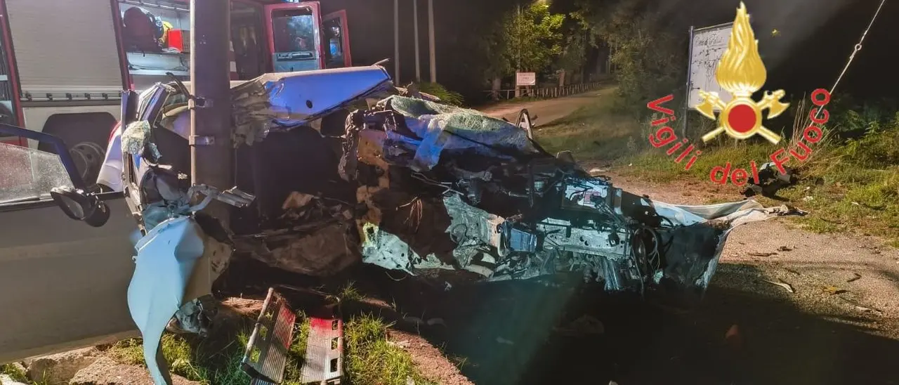 Sono di San Calogero i tre ragazzi coinvolti questa mattina all'alba in un pauroso incidente a Palmi