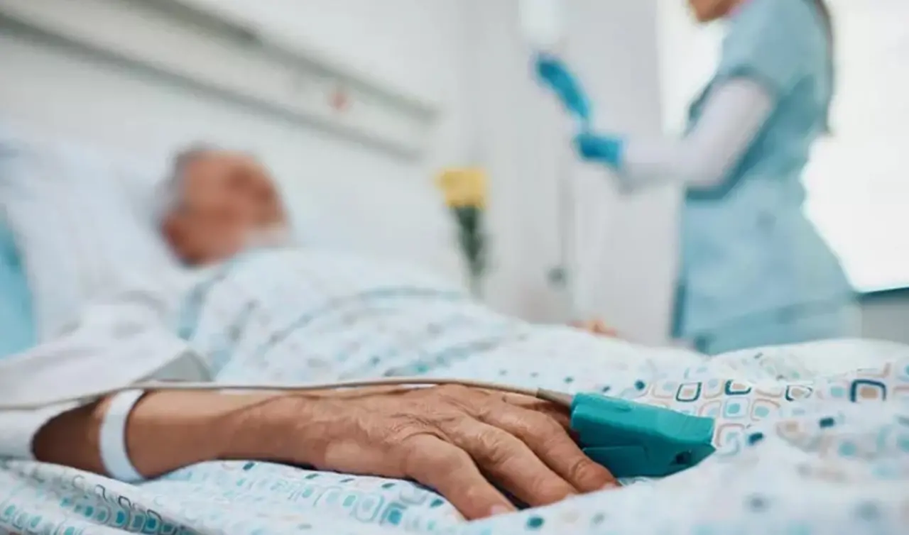 «Se non muore per malattia, morirà di fame»: la storia di Rosalba, malata terminale di Parkinson in lotta con la burocrazia\n