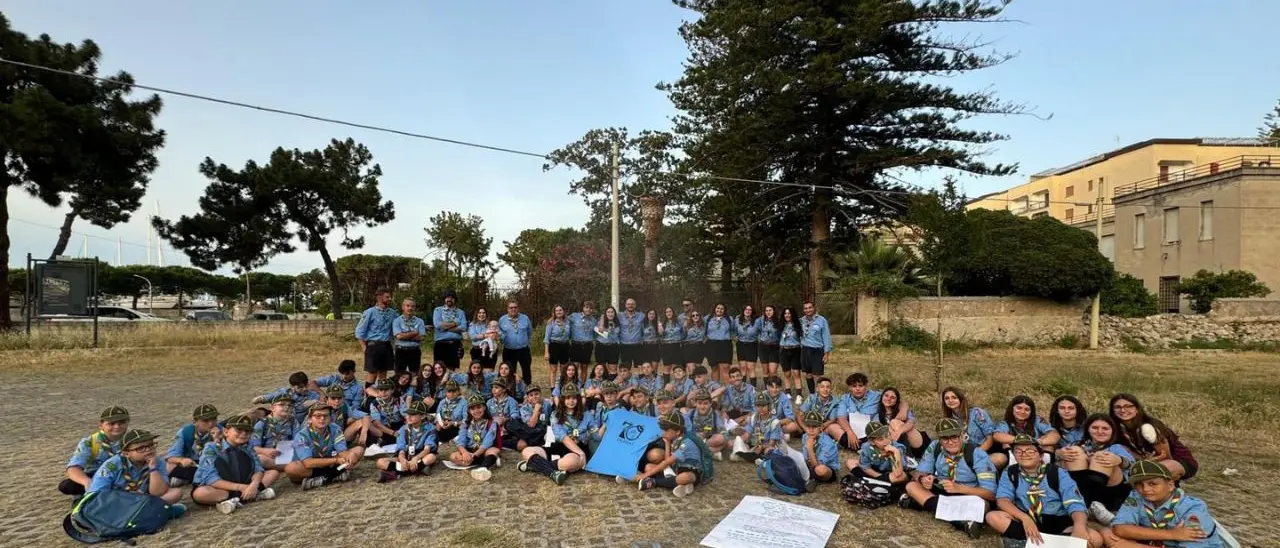 Settant'anni intorno al fuoco: per il mitico gruppo scout \"Tropea 1\" un compleanno importante tra vecchi ricordi e nuove leve