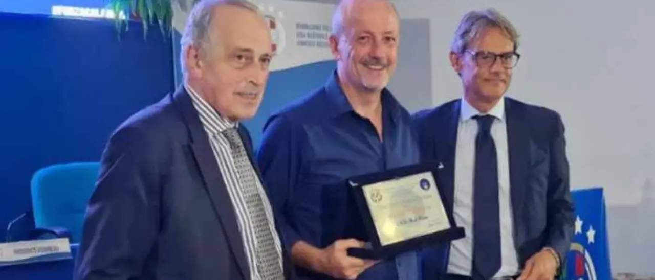 L'Asd Pizzo vince il Premio Disciplina 2023/24. Il presidente Marino: «Regole e fairplay sono per noi elementi saldi»