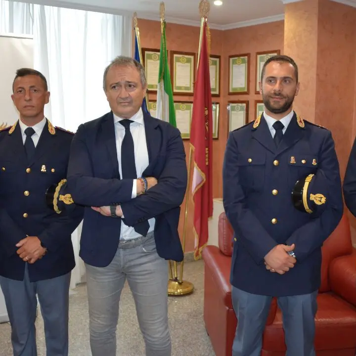 Vibo, il questore Ruperti ha presentato tre nuovi funzionari di polizia: Pinti (Squadra mobile), Sapienza (Personale) e Scagliola (Digos) - VIDEO
