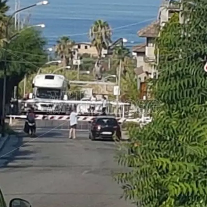 Ricadi, la provinciale 22 chiusa per lavori nei pressi del passaggio a livello di Santa Domenica: l'ordinanza