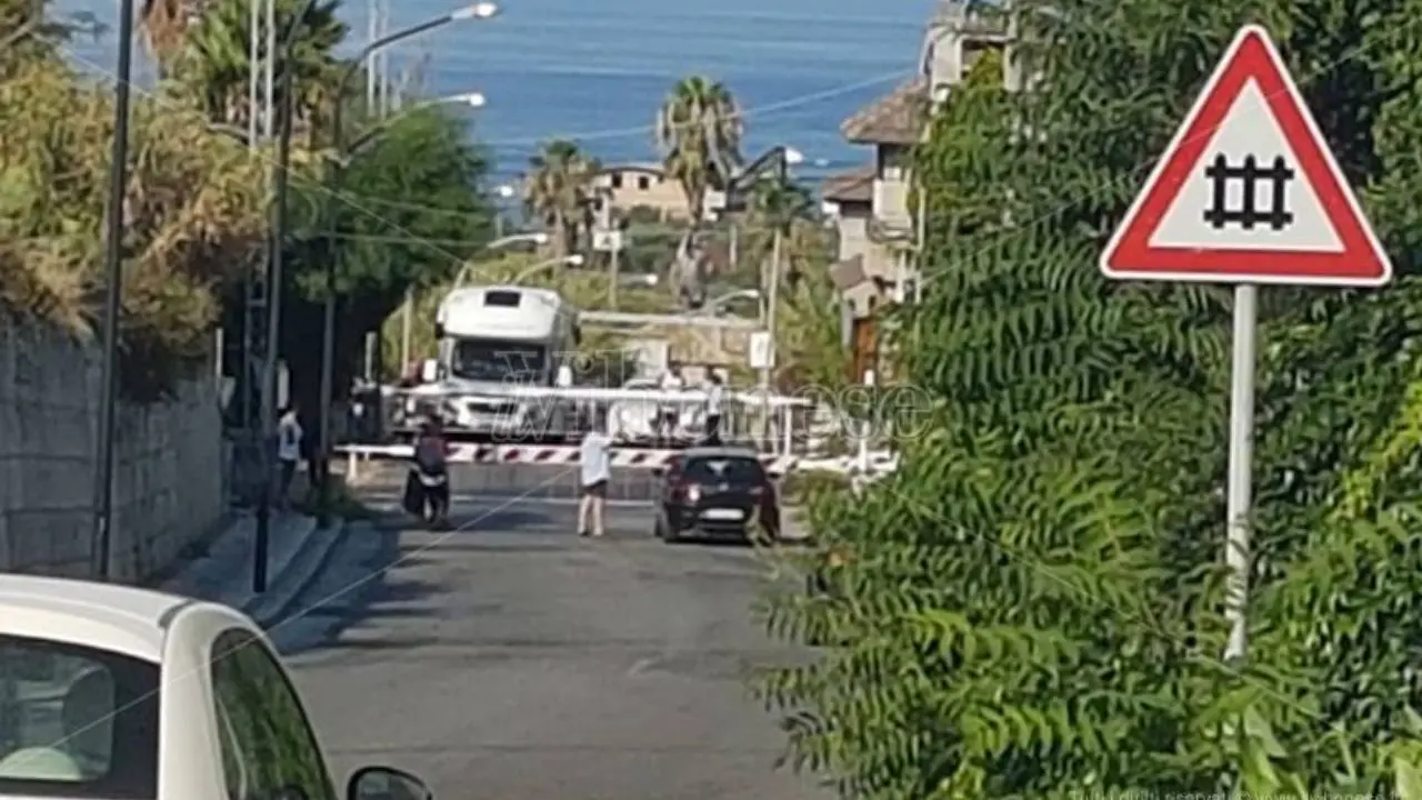 Ricadi, la provinciale 22 chiusa per lavori nei pressi del passaggio a livello di Santa Domenica: l'ordinanza