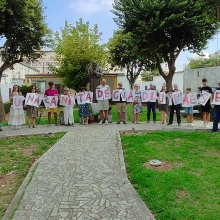 Esercito all'ospedale di Vibo, l'Osservatorio civico Città attiva: «Non servono militari ma una sanità degna di un paese civile»