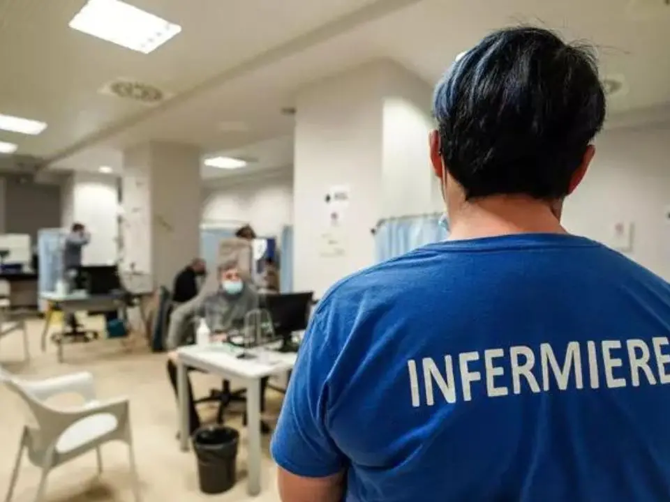 Concorso per oss e infermieri in Calabria, domande a valanga: per 525 posti oltre 2.700 partecipanti
