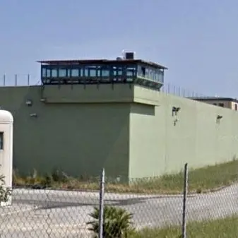 Detenuto bloccato con droga mentre fa ingresso nel carcere di Vibo
