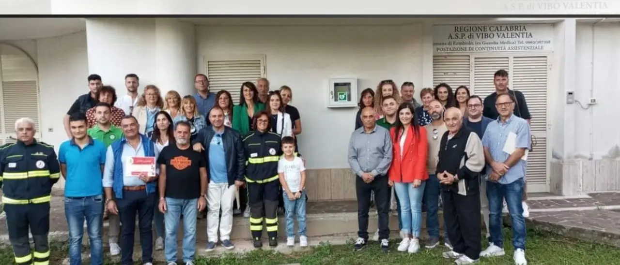 Rombiolo, installati sul territorio comunale due preziosi defibrillatori salvavita