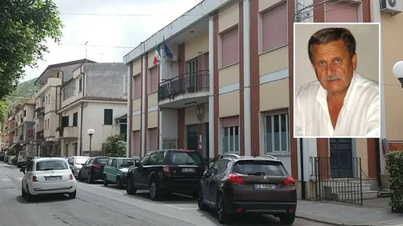 Parghelia, opposizione all'attacco: «Il sindaco Landro solo al potere, opere pubbliche ferme e zero confronto»