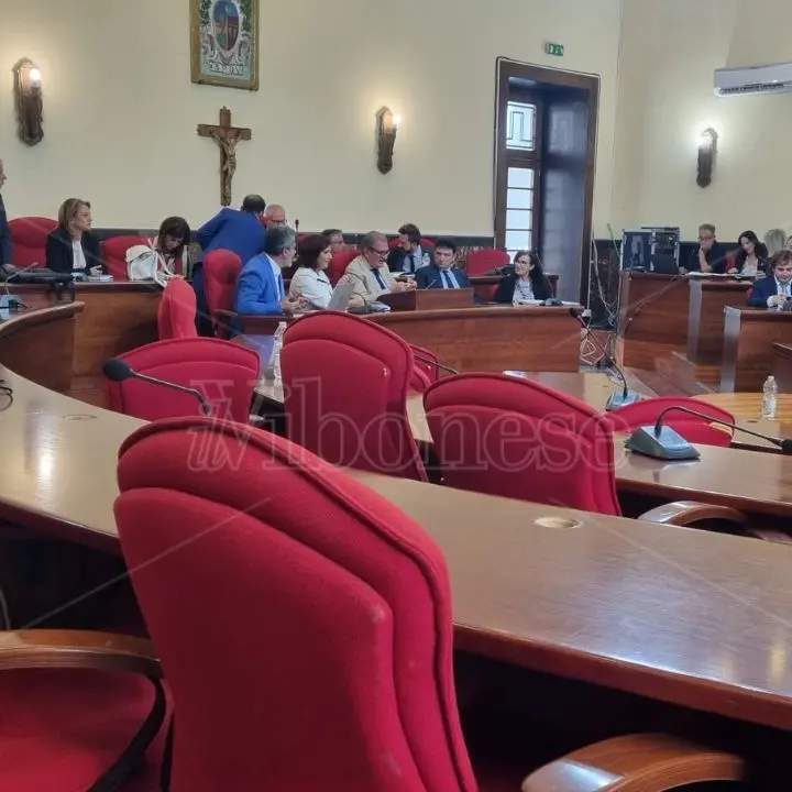 Con questa minoranza i primi 4 mesi del sindaco Romeo sono stati una passeggiata. E l’opposizione la fa l’ex giunta Limardo