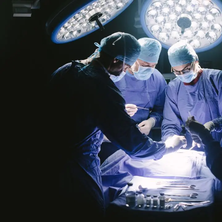 L’ospedale di Vibo diventa una scuola di specializzazione dell’Unical in Chirurgia generale. Battistini: «Risultato storico»