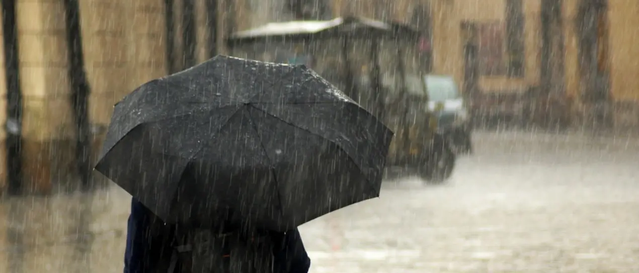 Meteo Vibonese, due giorni di piovaschi e qualche temporale. Poi... la Liberazione: il 25 aprile torna il sole