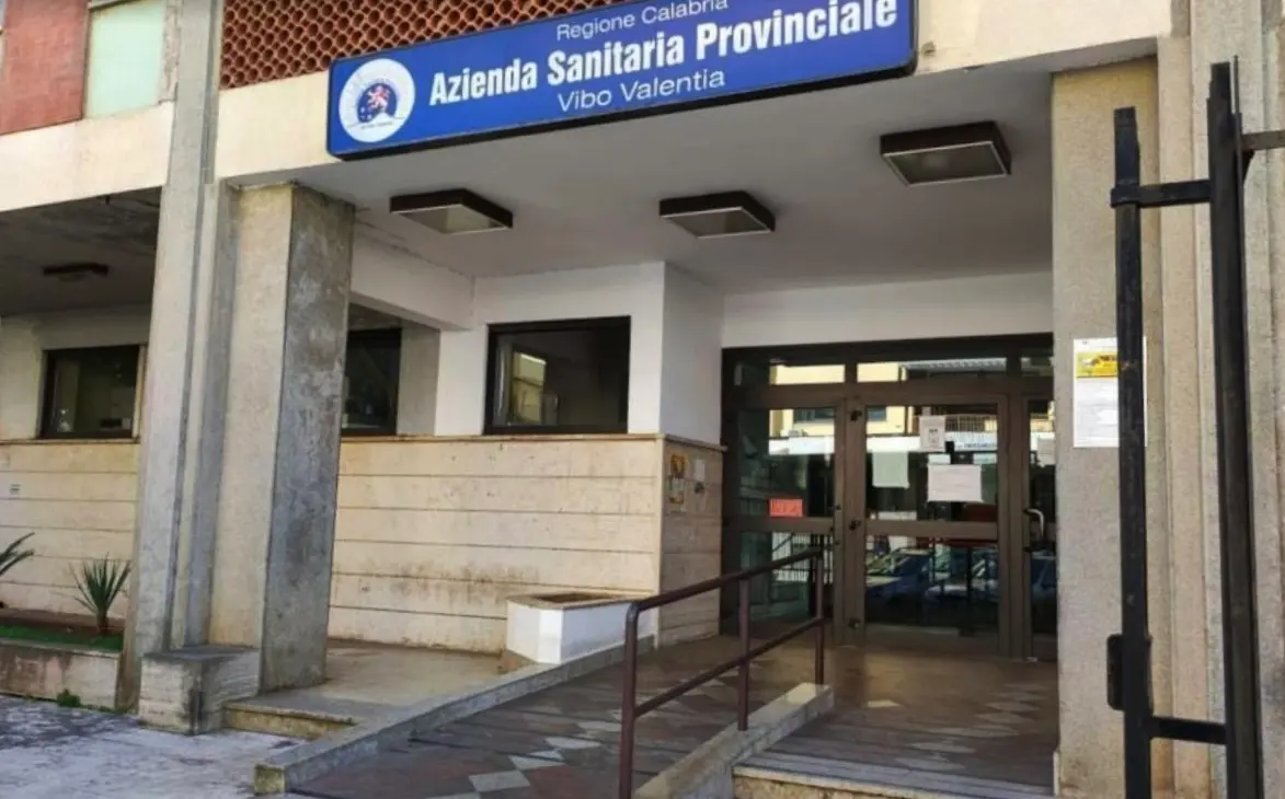 Tavolo tecnico sulla sanità a Vibo, protesta il Forum terzo settore: «Non invitati, ma il Piano di zona deve essere programmato insieme»