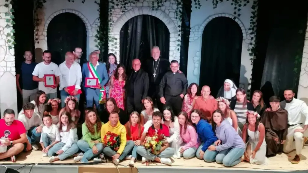 \"L'influencer di Dio\", il musical sul beato Carlo Actuis in scena a San Calogero in occasione dei tre giorni di preghiera a lui dedicati