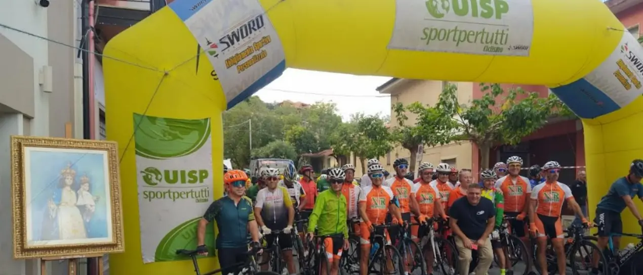A Monterosso la sesta gara ciclistica Bec “Madonna del Rosario” con oltre 100 partecipanti da tutta la Calabria