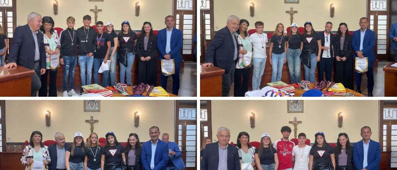 La \"Corsa di Miguel\" a Vibo, la premiazione degli studenti-atleti al Comune
