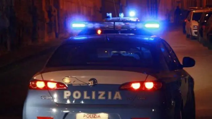 Vibo, rissa davanti a un locale: Daspo urbano per 6 ragazzi, foglio di via per 5 giovani di Mileto