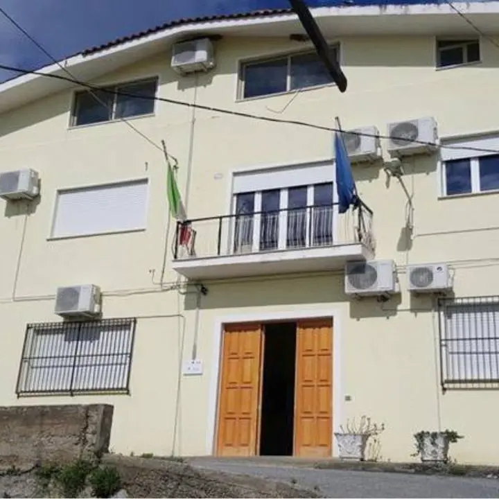 Joppolo, il sindaco Dato risponde punto per punto ai consiglieri d'opposizione: «Rancorosi e incapaci di un'alternativa costruttiva»