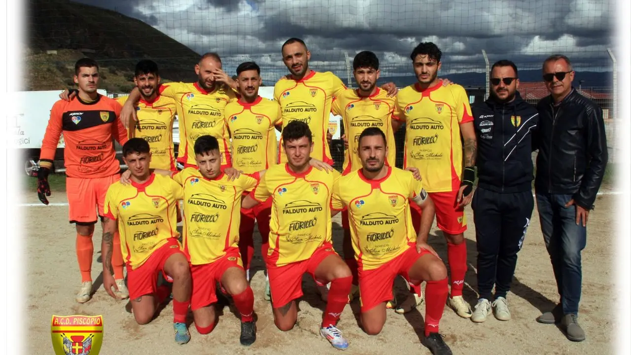 Dilettanti, preoccupa l'immobilismo di Capo Vaticano e Piscopio: entrambe in alto mare, per i giallorossi c'è l'ipotesi di chiusura