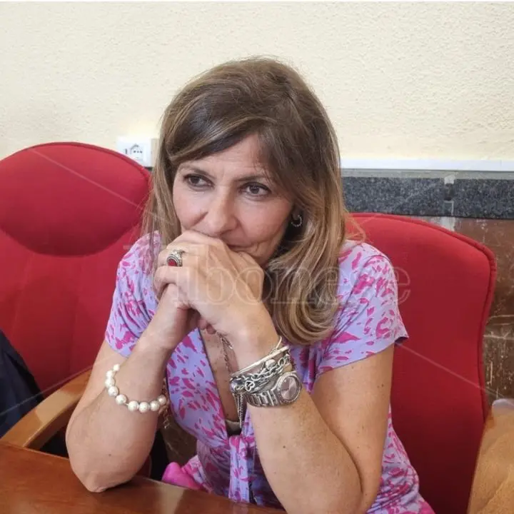 Vibo, il M5s blinda (per ora) l’assessore Santoro: «Nessun avvicendamento nel rimpasto di giunta»\n