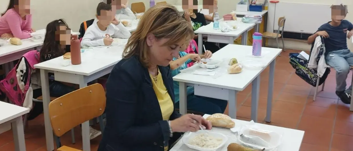 Mense nelle scuole vibonesi, la qualità dei pasti al centro dei controlli dell’amministrazione comunale