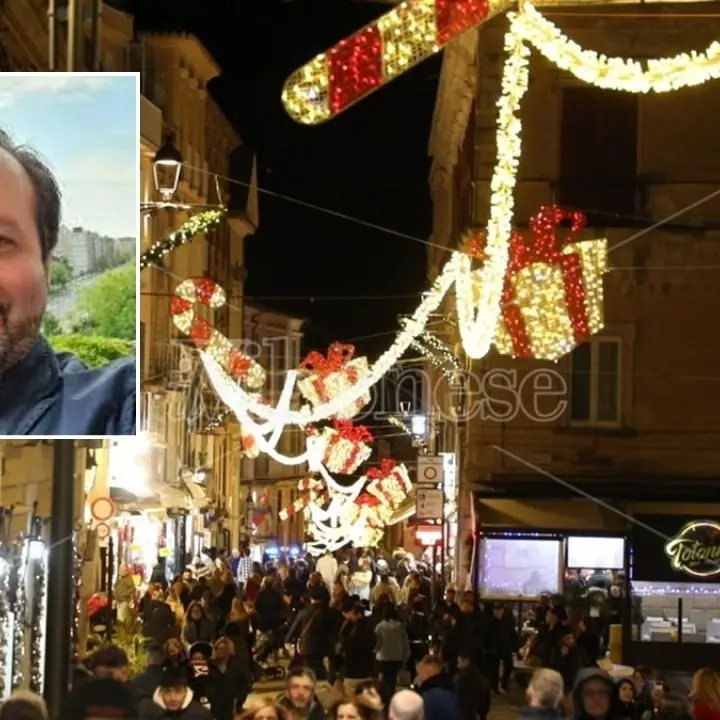 Le luminarie a Tropea \"accendono\" il dibattito in città, l'ex consigliere Piserà: «Costo eccessivo per le casse comunali, partecipino i privati»