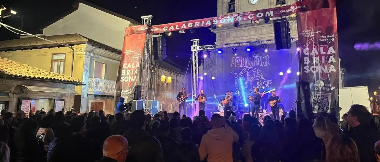 Numeri da record alla Festa del fungo di Serra San Bruno, il sindaco Barillari: «Almeno 60mila presenze quest'anno»